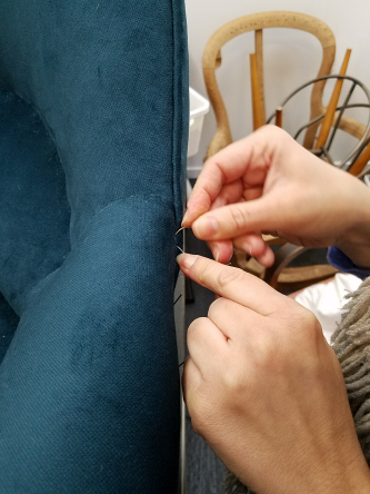 tapissier bordeaux restauration fauteuil